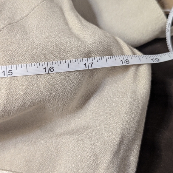 Classic Style Floor Length Maxi Evening Gown Wedding Guest Dress in Champagne - Picture 7 of 9